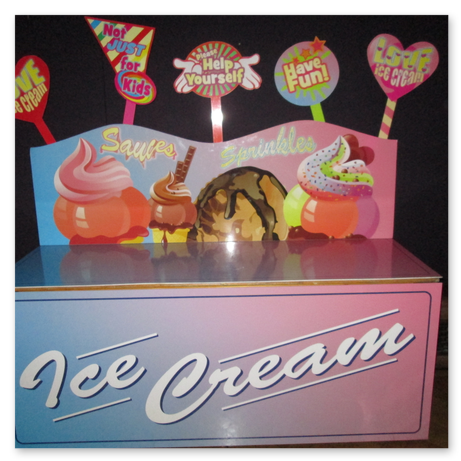 Promotional counter hire with replaceable, interchangeable boards and pop-up advertising. Conference Stand idea, exhibition show. Ideal for displaying Giveaw