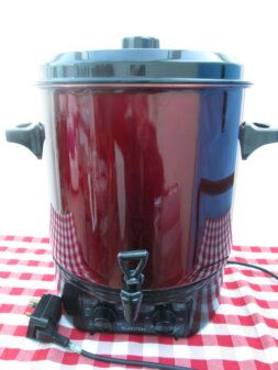 hire mulled wine urns for a large event