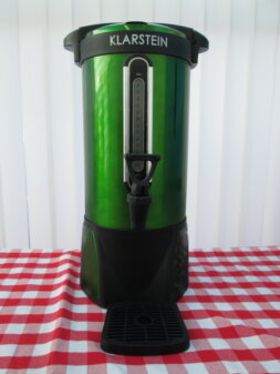 hire an urn to dispense mulled cider